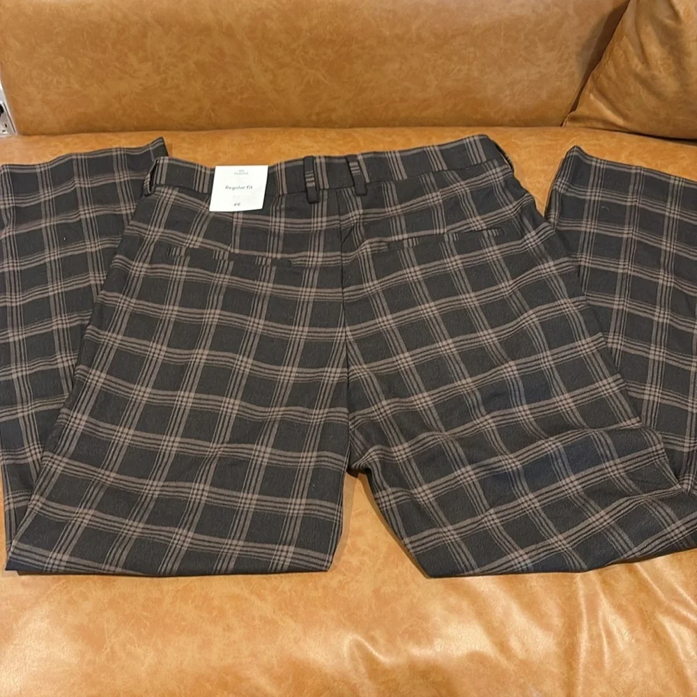 NWT | H&M Men's Plaid Brown and Tan Pants - Size 36W